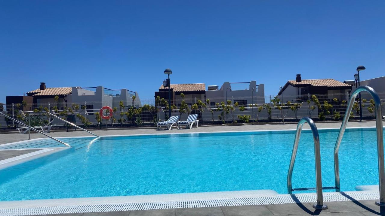 Sunny Luxury Apartment With Two Great Sunny - Level Terraces, Two Swimming Pools, In A New Complex Pueblo Majorero, Close To Fuerteventura Golf Club, Next To The Beach , Atlantico Shopping Mall And Casino In Калета-де-Фусте Экстерьер фото